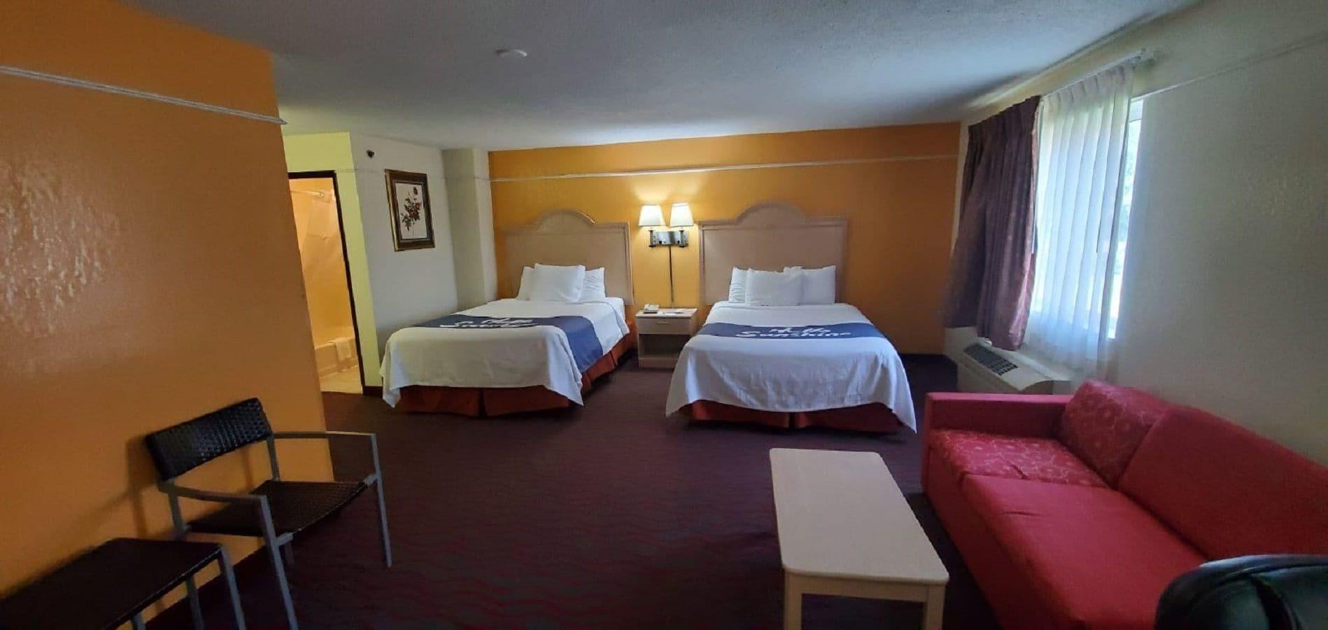 Days Inn By Wyndham Kansas City International Airport Εξωτερικό φωτογραφία