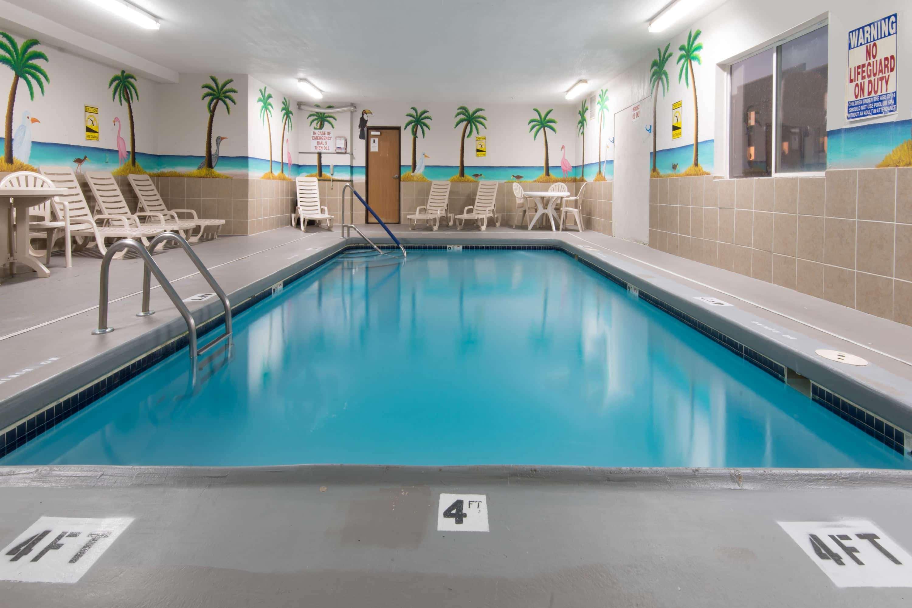Days Inn By Wyndham Kansas City International Airport Εξωτερικό φωτογραφία