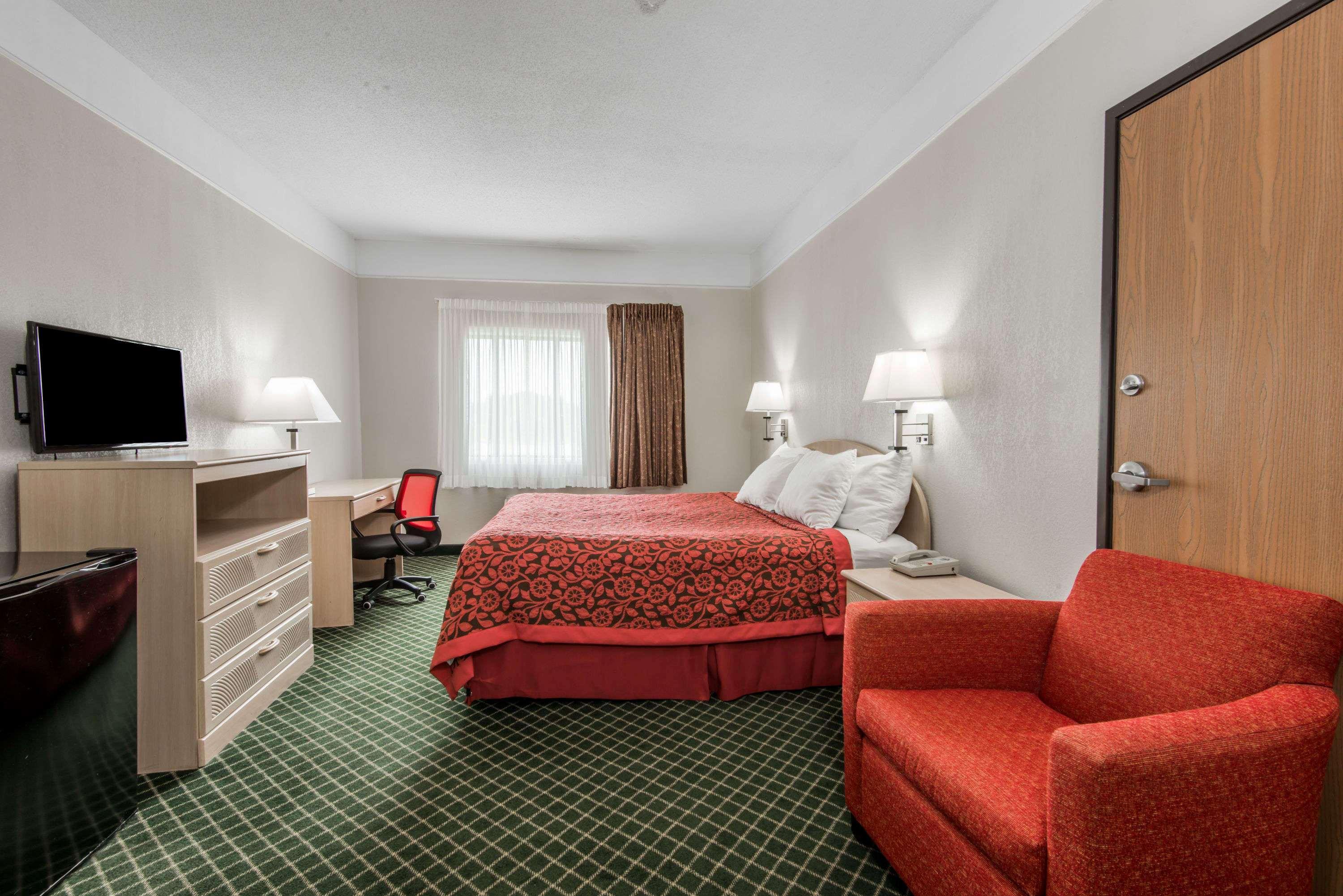 Days Inn By Wyndham Kansas City International Airport Εξωτερικό φωτογραφία